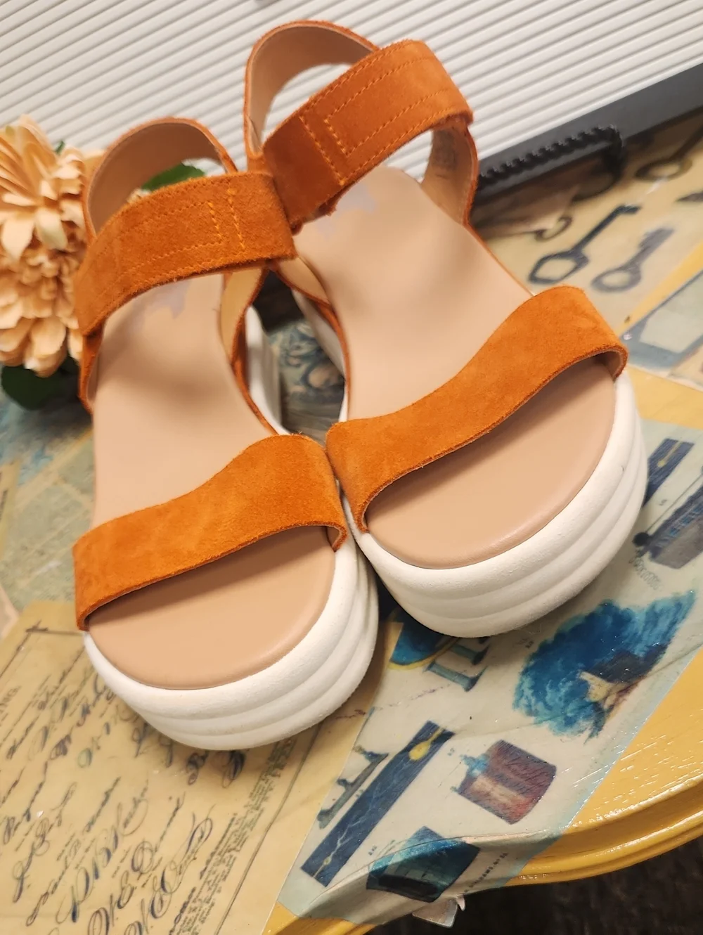 Sorel stylish sandals